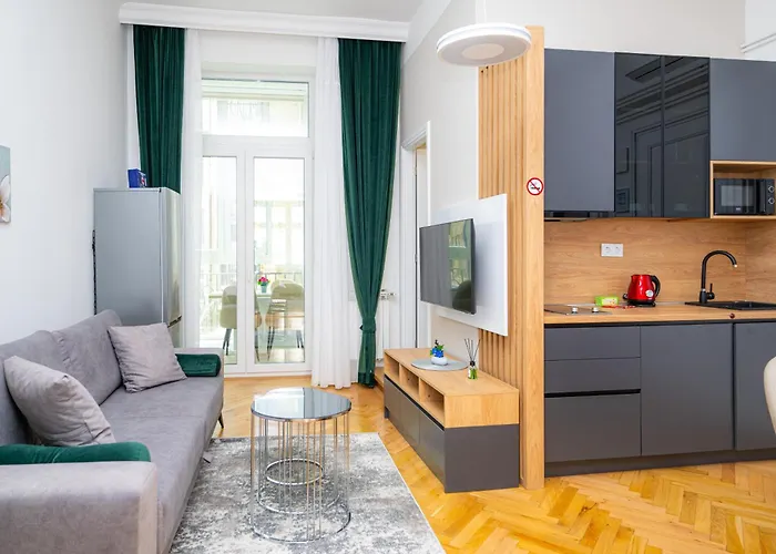 아파트 Titova Street Design Triplex