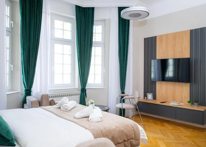 Titova Street Design Triplex 아파트 사라예보